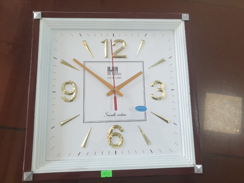 Đồng hồ Hoa Linh H142