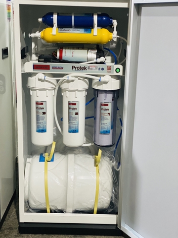 Máy lọc nước RO Makxim MK PROTEK09 vòi đôi