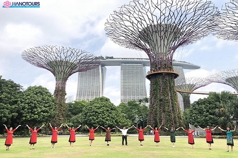 (Hồ Chí Minh) Thiên Đường Mua Sắm Thành Phố Sư Tử Biển - Singapore