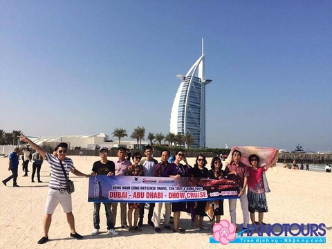 Đoàn khách đi du lịch Dubai tháng 10/2016