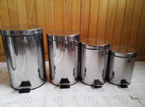 THÙNG RÁC INOX ĐẠP CHÂN