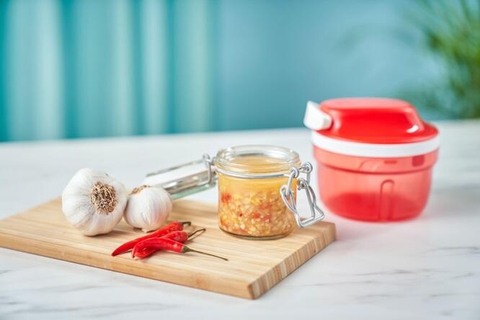 Tupperware - Dụng cụ xay thực phẩm Suppersonic Turbo Chopper