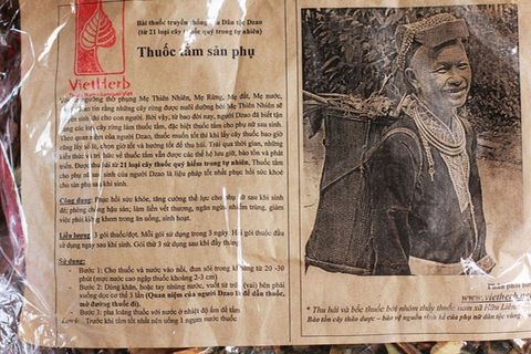 Bộ Lá tắm sản phụ sau sinh