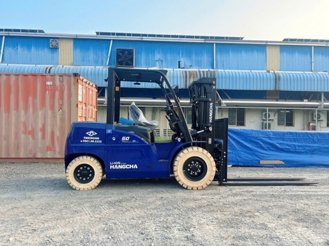 Xe nâng điện 5 tấn ngồi lái HangCha