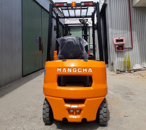 Xe nâng 1.5 tấn HangCha chạy dầu diesel nhập khẩu mới