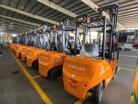 Xe nâng điện 4 bánh HangCha tải trọng nâng từ 1-3.5 tấn