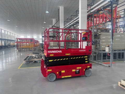 Xe điện nâng người HangCha dạng thang cắt kéo