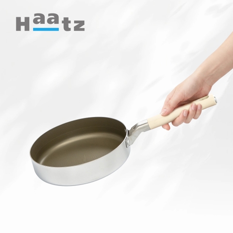 Chảo rán thành đứng Haatz Titanium Aura inox 316 đáy 7 lớp size 20-24-26cm