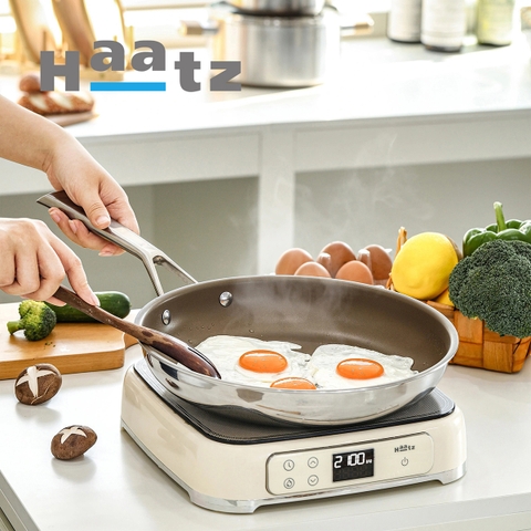 Chảo siêu chống dính Haatz Titanium Aura size 28cm cạn lòng