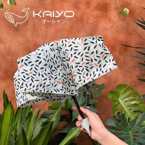 Ô gấp gọn siêu nhẹ có móc treo Kaiyo họa tiết lá (ô 6 nan)