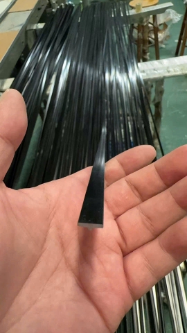 Nẹp nhôm chữ T cho cửa nhựa