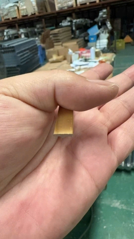 Nẹp nhôm chữ T cho cửa nhựa