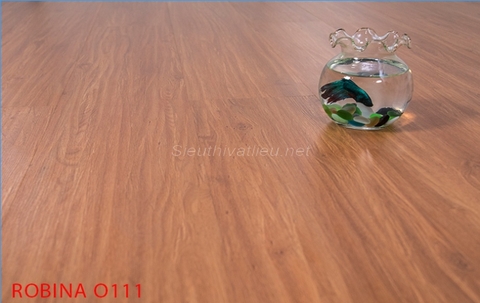 Sàn gỗ Malaysia Robina O111 8mm bản lớn