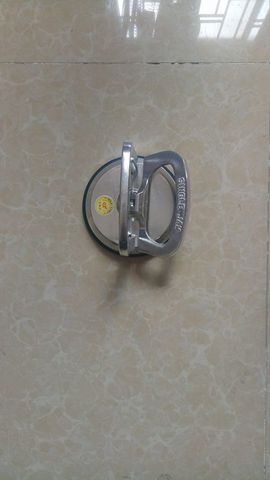 Báo giá các loại hít kính, hít gạch, hút nắp bể bán chạy nhất