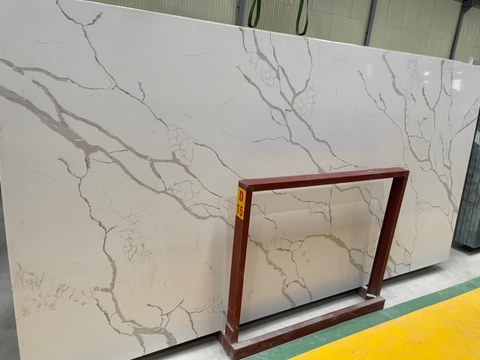 Đá nhân tạo Vinaquaz v78