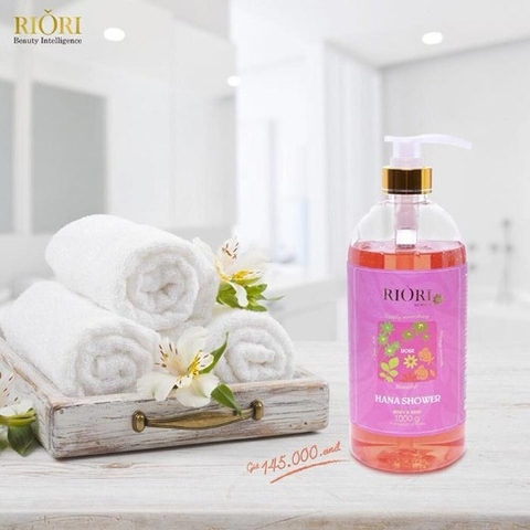 Sữa tắm dưỡng da hoa hồng Riori Gel Rose 1000ml