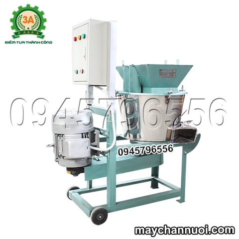 Máy chế biến thức ăn chăn nuôi 3A5,5Kw