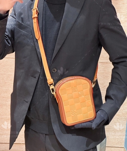 LV Toast Wearable Wallet M26984 - OEM