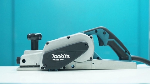 SẢN PHẨM NGỪNG KINH DOANH - Máy Bào Makita M1100B