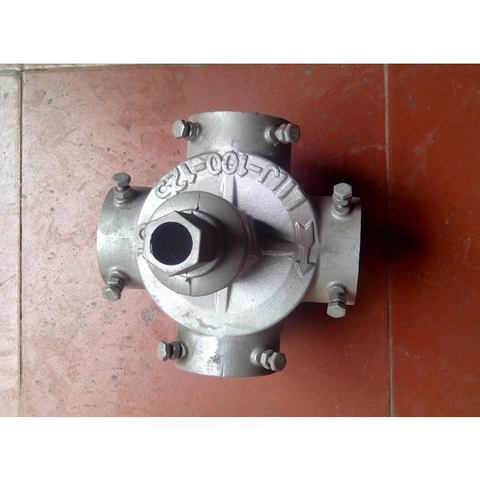 Đầu chia nước kim loại