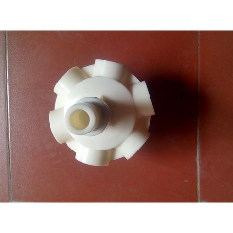 Đầu chia nước bằng nhựa