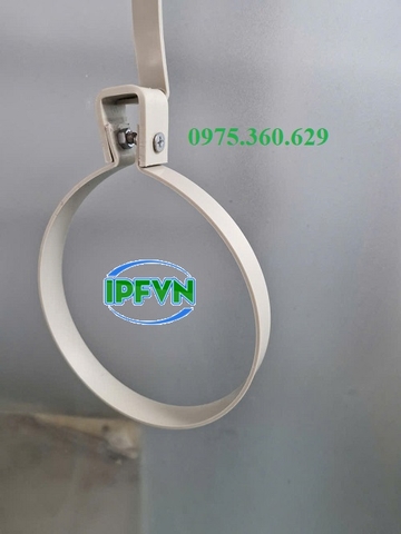 Quang treo ống chịu hoá chất