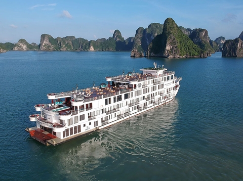 Du thuyền Ambassador Cruise 5 sao