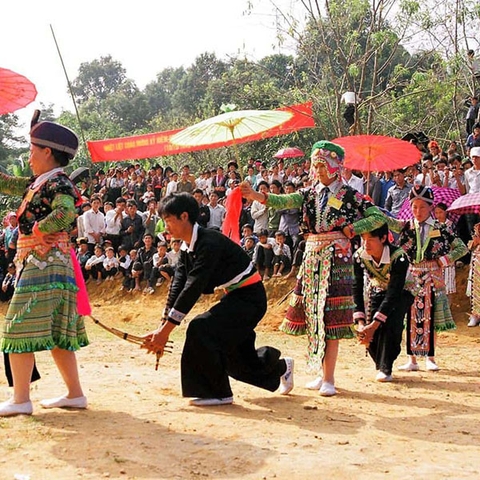 Chợ tình Mộc Châu