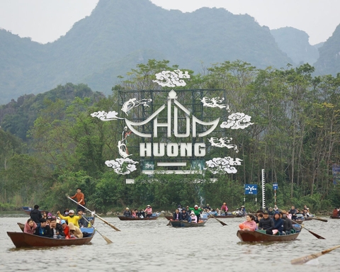 [Chùm tour Hà Nội] Hà Nội - Chùa Hương 1 ngày