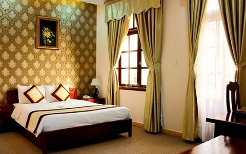 RÈM KHÁCH SẠN 10