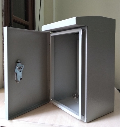 Vỏ tủ điện ngoài trời 30 x20 x15 emd