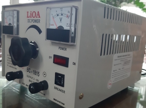 SẠC ẮC QUY  LIOA 30 A - BC3018