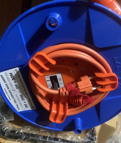 Ổ cắm Quay 20 mét HYBRID-20-20A 