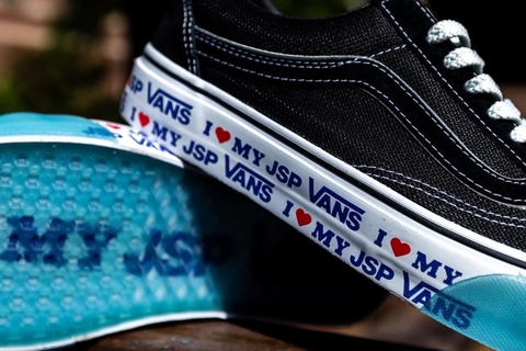 BỘ SƯU TẬP “I LOVE MY JSP” – TỪ VAULT BY VANS X JSP