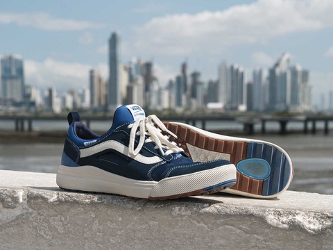 VANS VỚI LÓT ĐỆM ULTRARANGE 3D ĐA NĂNG MANG ĐẾN SỰ THOẢI MÁI KHI DI CHUYỂN