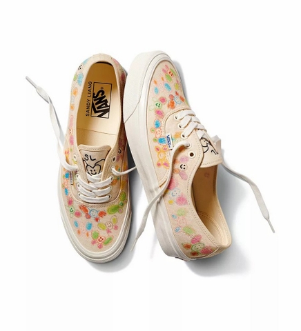 VANS X SANDY LIANG CÓ MẶT TRÊN TOÀN THẾ GIỚI BẮT ĐẦU TỪ NGÀY 28 THÁNG 1 NĂM 2022