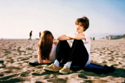 VAULT BY VANS TÁI HỢP VỚI JULIAN KLINCEWICZ CHO BỘ SƯU TẬP SS22 LẤY CẢM HỨNG TỪ THỜI THƠ ẤU