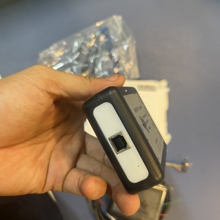 EV2400 Panda phần cứng mở khoá pin Flycam và laptop, máy khoan pin,loa Bose các loại thiết bị sửa pin laptop