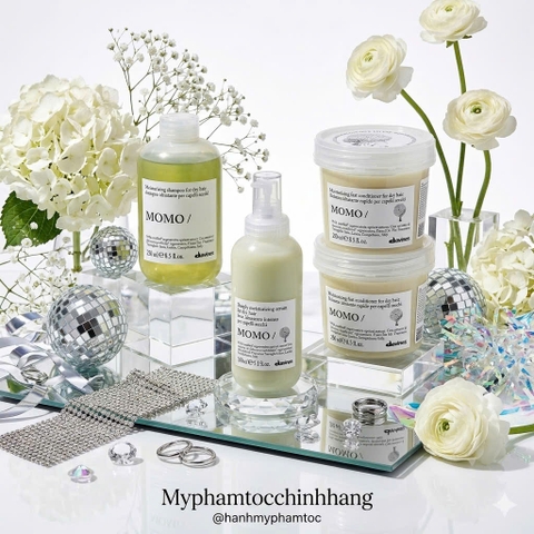 Dầu gội xả Davines MOMO cung cấp độ ẩm cho tóc khô, thiếu ẩm 250ml