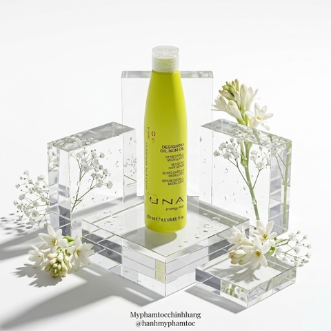 Gel Dưỡng Tạo Kiểu Chống Cháy Rolland UNA Designing Oil Non Oil 250ml