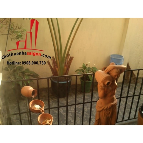 Cho thuê Villa Quận 2, khu Thảo Điền, giá 1200$