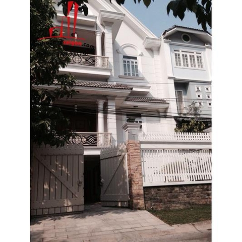 cần cho thuê biệt thự nguyên căn đường nguyễn văn hưởng, quận 2, giá cho thuê:3500$/tháng