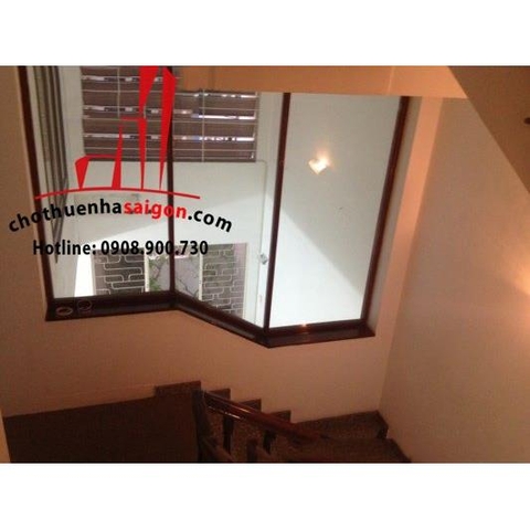 CHO THUÊ NHÀ QUẬN 1, ĐƯỜNG NGUYỄN THỊ MINH KHAI GIÁ 1500$