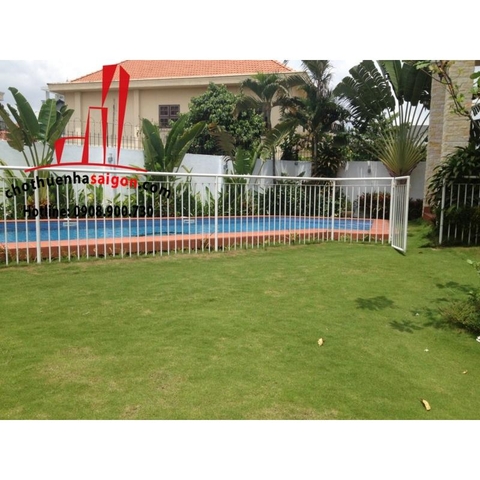 Cho thuê Villa Quận 2, khu Thảo Điền, giá 5000$