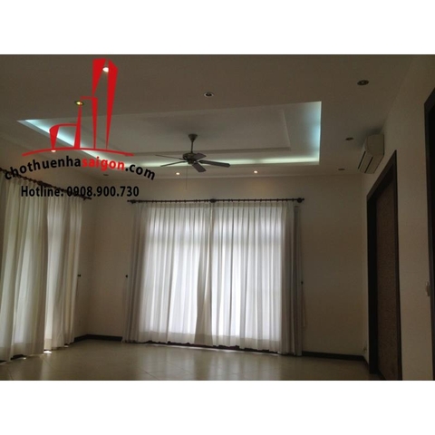 Cho thuê Villa Quận 2, khu Thảo Điền, giá 5000$
