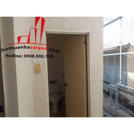 cho thuê nhà quận bình thạnh, nhà nguyên căn mặt tiền đường d1,giá 16tr