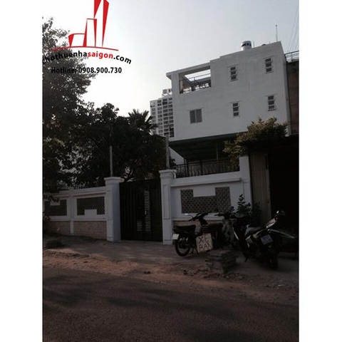 cho thuê villa góc 2 mặt tiền đường xuân thủy , phường thảo điền, quận 2, giá cho thuê:35tr/tháng