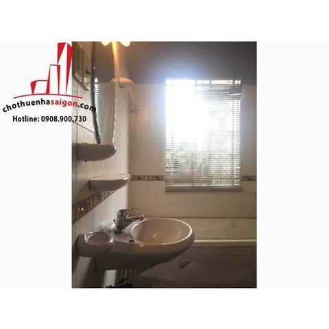 cho thuê nhà nguyên căn hẽm đường nguyễn đình chính quận phú nhuận, giá cho thuê:15tr/tháng