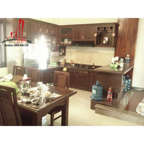 Biệt thự phố cho thuê Quận 2 - đường Trần Não - giá 1200$