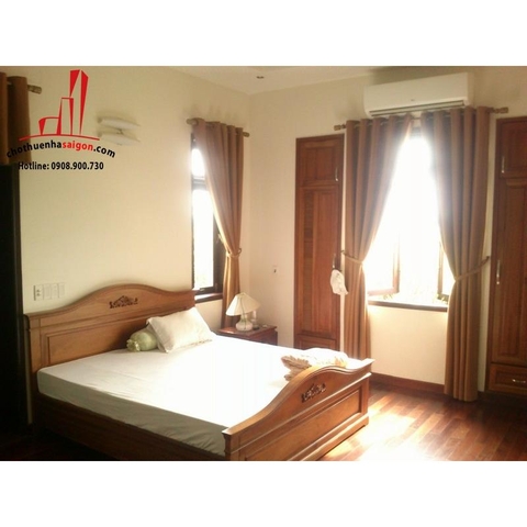 Biệt thự phố cho thuê Quận 2 - đường Trần Não - giá 1200$